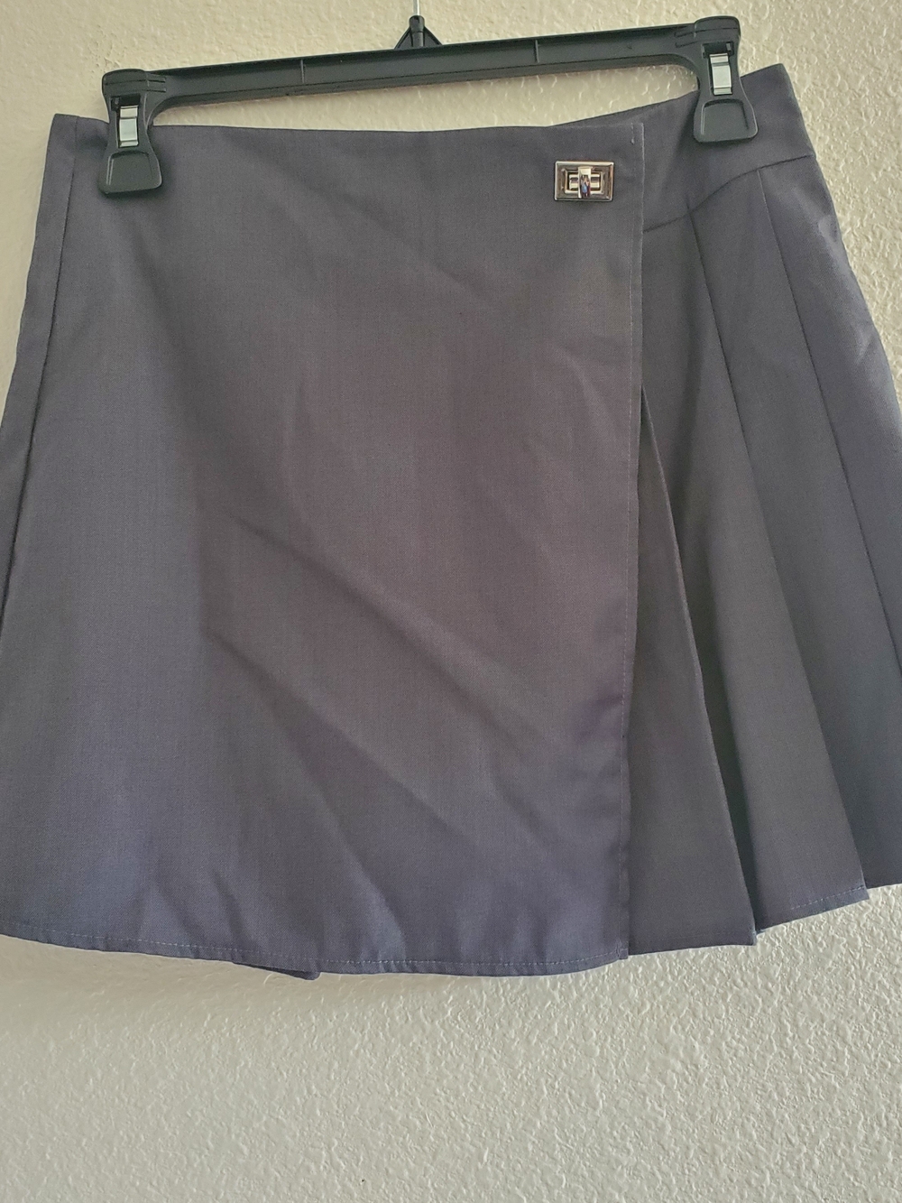 Forever 21 Dark Gray Pleated Wrap Mini Skirt Size S